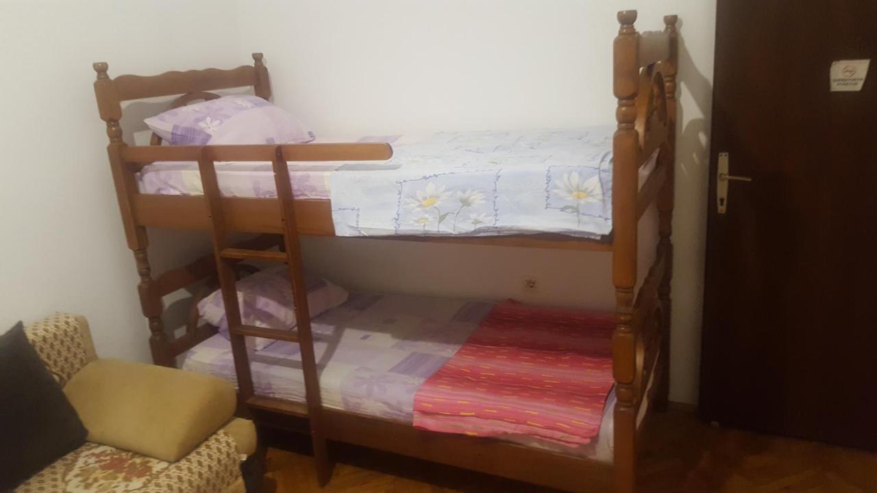 Apartments Miki 巴尔 外观 照片