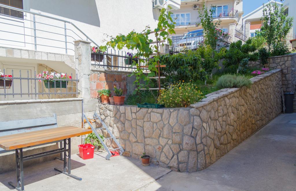 Apartments Miki 巴尔 外观 照片