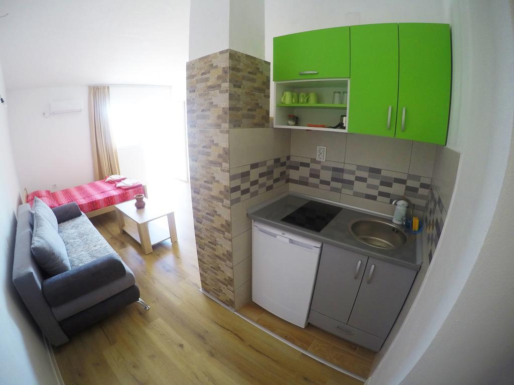 Apartments Miki 巴尔 外观 照片