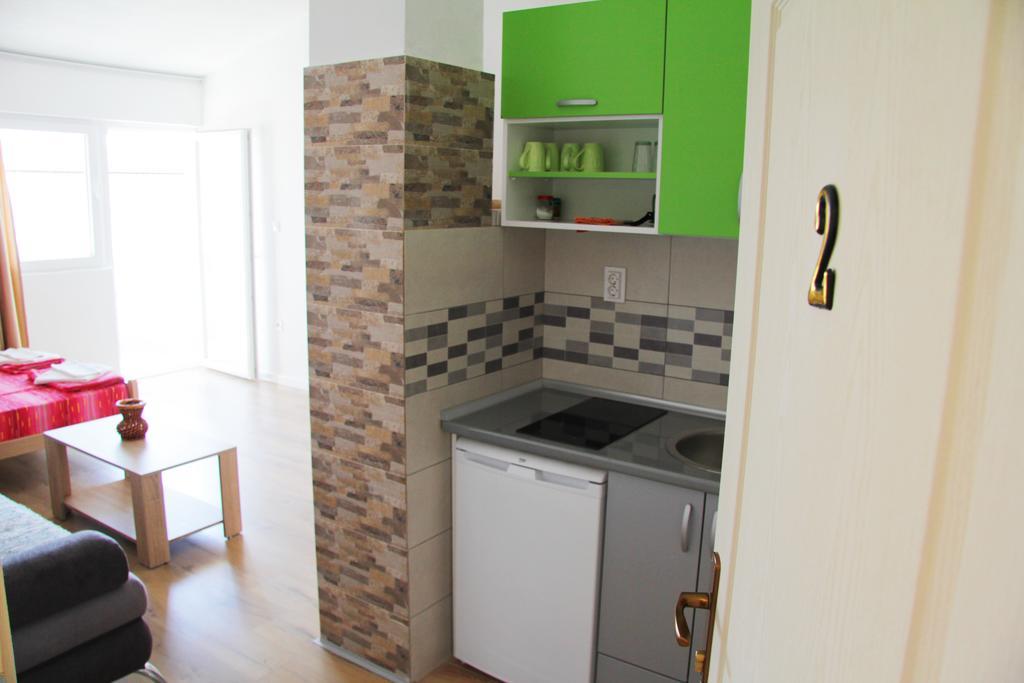 Apartments Miki 巴尔 外观 照片