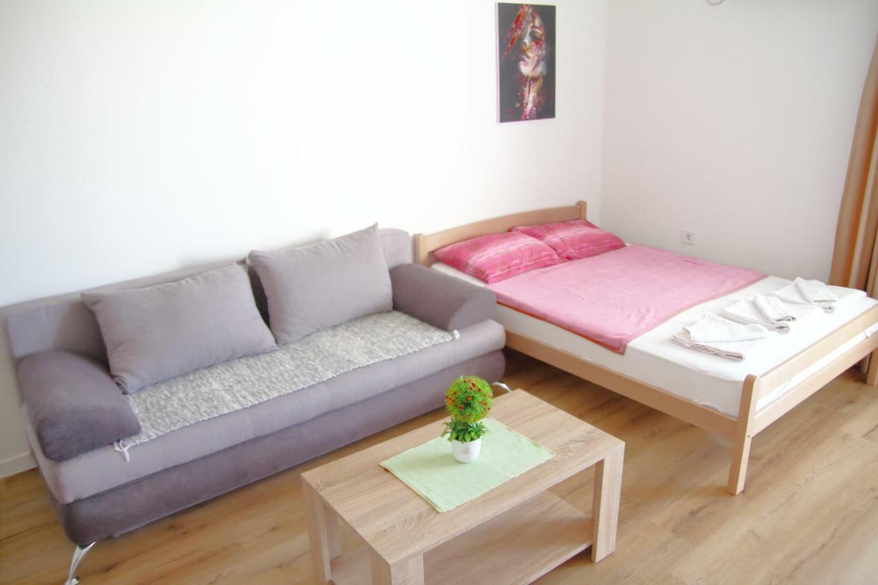 Apartments Miki 巴尔 外观 照片